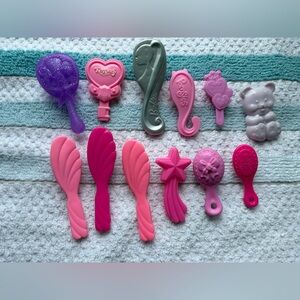 Barbie Pink & Purple Hairbrush and Accessory Set